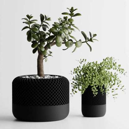 black planter pod